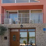 Ina By The Sea Appartement *